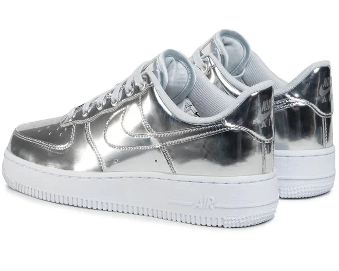 Маратонки Nike Air Force 1 SP (модел CQ6566-001)