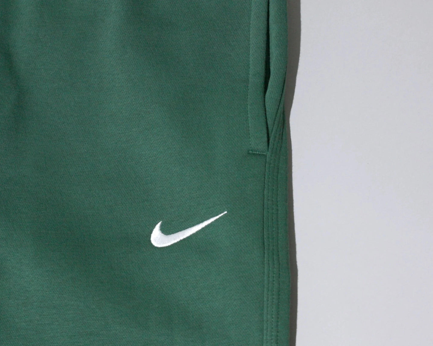 Долнище Nike Sportswear Club Swoosh Fleece Jogger Pants (716830-341)